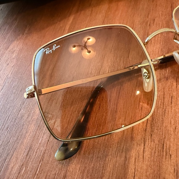 Ray-Ban Gold Frame Brown Gradient Square Sunglasses 1971 Classic - Picture 3 of 12